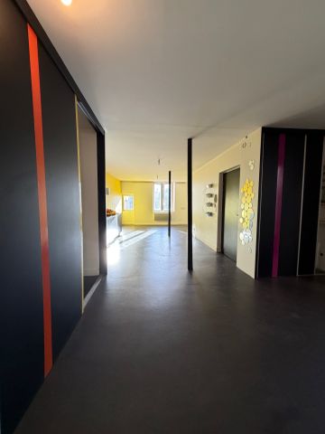 Location Appartement 2 pièces 58m² ORLEANS 45000 - Photo 5