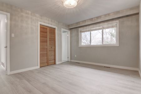 For Lease - 1191 Newton Road, Oakville, Ontario - Photo 5