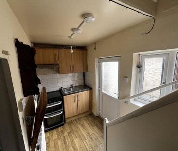 2 bedroom terraced house to rent - Photo 5