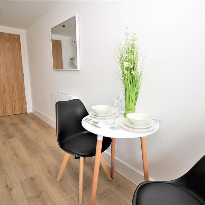 Studio to rent - Photo 1