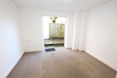 1 bedroom end of terrace house to rent - Photo 3