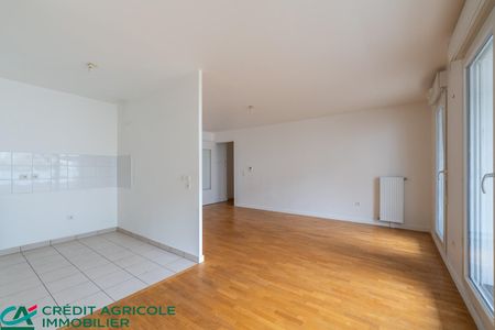 location Appartement T3 DE 65.5m² À CACHAN - Photo 3