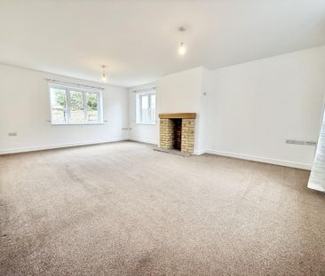 5 bedroom detached house to rent - Photo 2