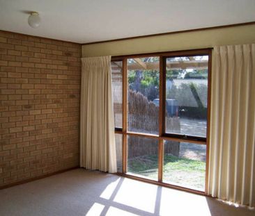 3 Strong Place, Belconnen ACT - Photo 4