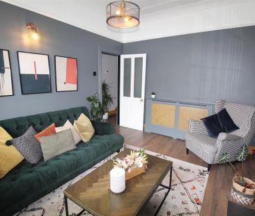 4 bedroom terraced house to rent - Photo 4