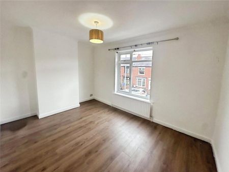 2 bedroom terraced house to rent - Photo 4