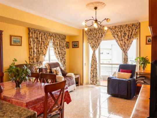 Apartamento de alquiler en Urbanización Costa Banana, 1, Almuñecar Centro - Photo 1