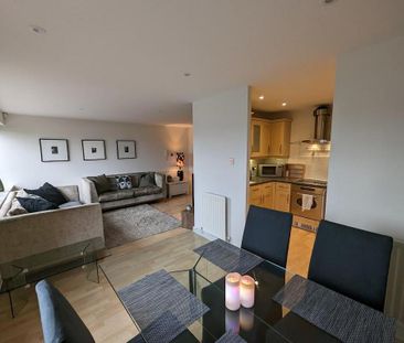 2 bedroom apartment to rent - Photo 3