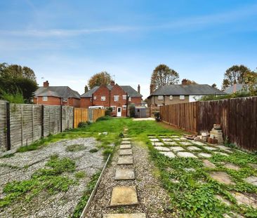 3 bedroom semi-detached house to rent - Photo 3
