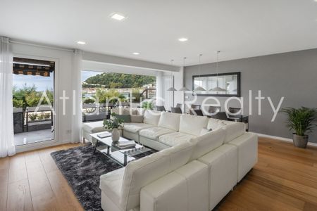 LA CONCHA BEST VIEW BY ATLANTIC REALTY - Photo 2