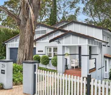 Charming Family Living in Peaceful, Leafy Cul-de Sac - Photo 4