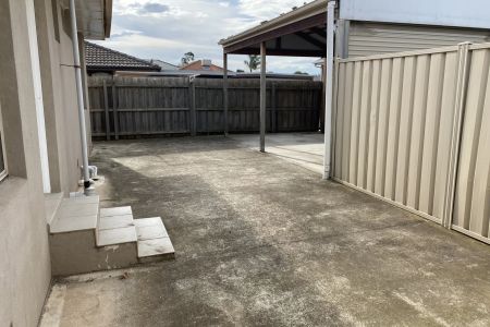 THIS PROPERTY FEATURES: - Photo 4