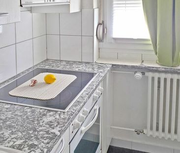 Geräumige 2.5-Zimmerwohnung - Photo 4