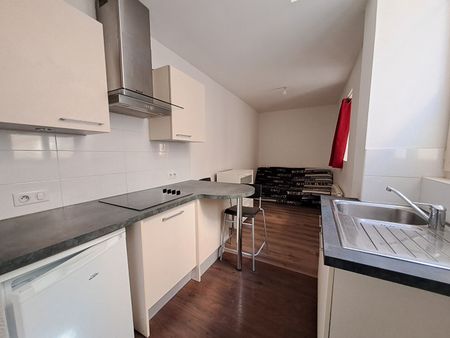 Location Appartement 1 pièce 15m² - Photo 3