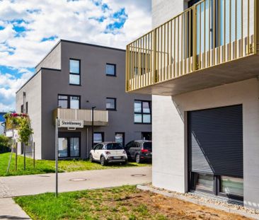 Familien aufgepasst: moderne 4 Zimmer Wohnung mit Terrasse zu vermi... - Photo 1