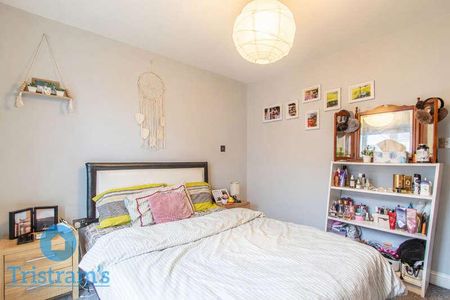 Bishop House, Nottingham, NG7 - Photo 5