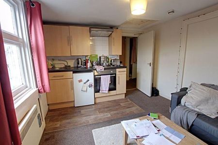 1 bedroom apartment to rent - Photo 3