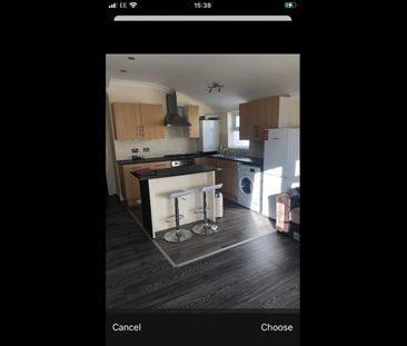 2 Bed Flat, Upper Tooting Road, SW17 - Photo 4