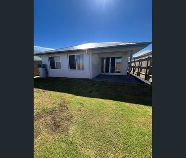 Brand New Family Home in Lilywood Landings - Photo 2