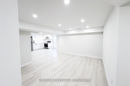 For Lease - 1343 Harrington Street Unit# Lower, Innisfil, Ontario - Photo 5