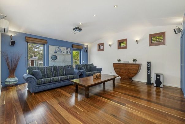 Privacy, Tranquillity, Pool, Fire Pit & Basketball Court - Photo 1