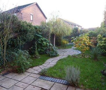 The Spruces, Stourbridge, Hagley - Photo 1