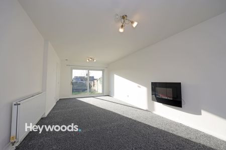 3 bed semi-detached house to rent in Greatwood Road, Tean, Stoke-on-Trent, Staffordshire - Photo 3