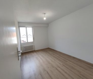 Helle 5.5-Zimmer-Wohnung mit Balkon in Spiez - Photo 4