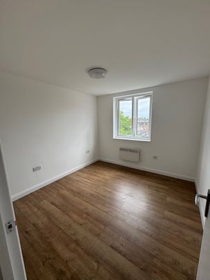 1 Bed Flat, Upper Grove, SE25 - Photo 1