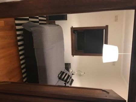 St Kilda West - Photo 5