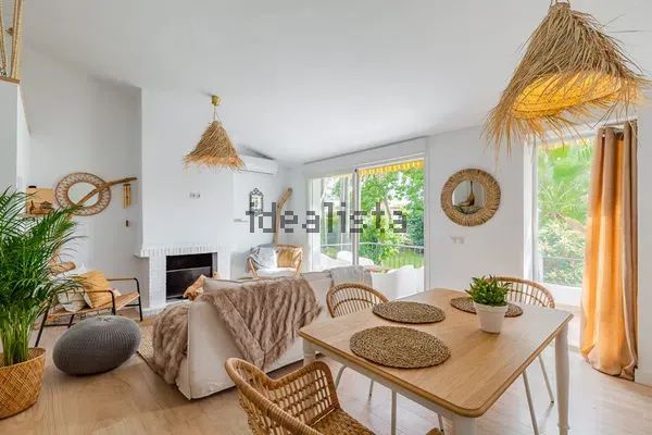 Alquiler de ático en Calle los Jazmines, 455 -196 - Photo 1