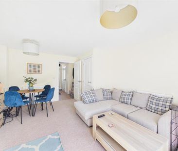 2 bedroom semi-detached house to rent - Photo 1