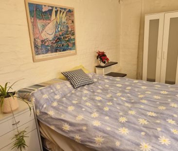 Doncaster East - Photo 2