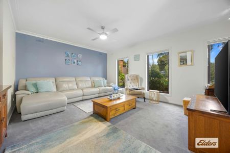 Spacious Family Living in Ararat's Popular West End - Photo 4