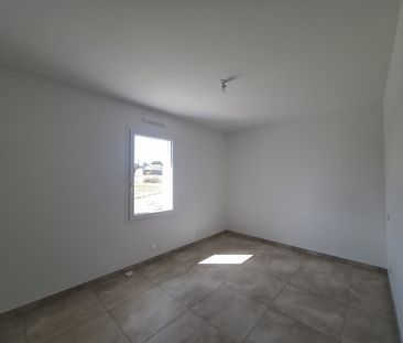 Location Maison 3 pièces 56m² MACHECOUL ST MEME 44270 - Photo 6
