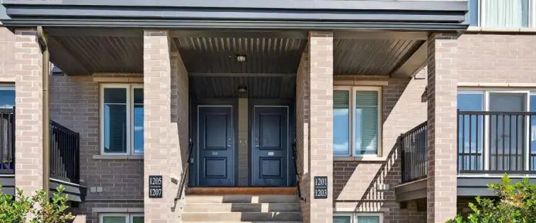 1201 CHAPMAN MILLS DRIVE | 1201 CHAPMAN MILLS DRIVE, Ottawa - Photo 1