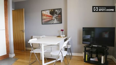 1-bedroom apartment to rent in Broadstone, Dublin - Photo 3