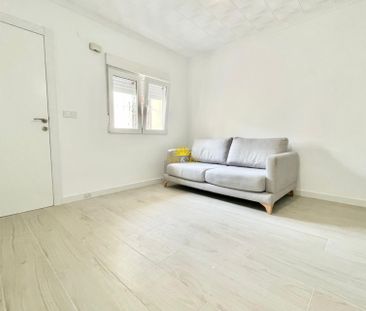 ONE-BEDROOM CHALET – SAN FULGENCIO, ALICANTE - Photo 3