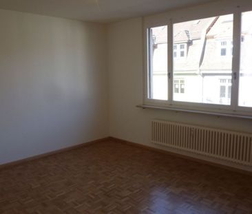 Schöne 1-Zimmerwohnung Nähe Uni und Spital zu vermieten - Photo 1