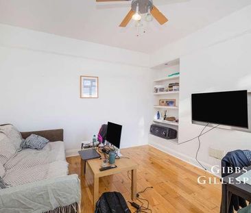 Green Lane, Northwood, HA6 - Photo 2