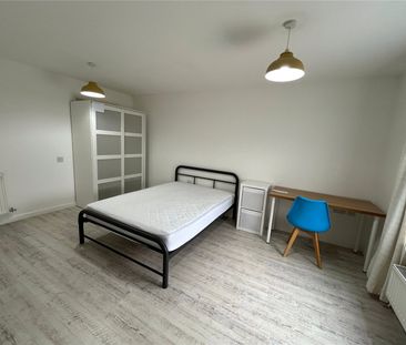 Wright Way, Stoke Park - Photo 2