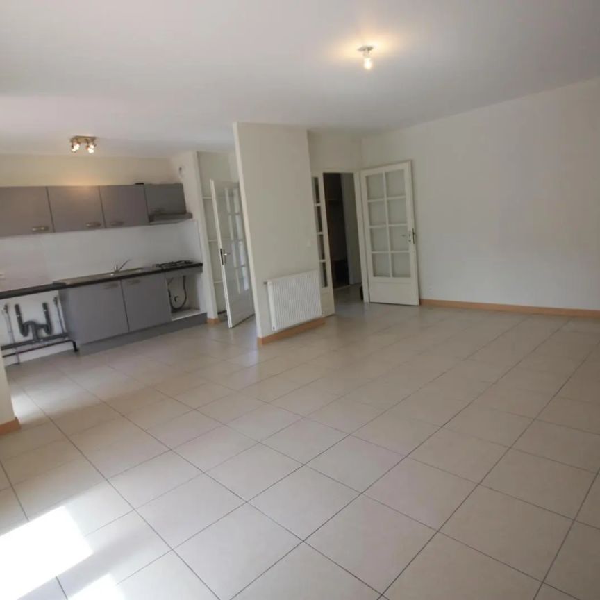 Appartement à louer 3 pièces 68.4m² - Photo 1