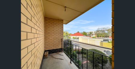 Renovated 2 Bedroom Unit - Photo 2