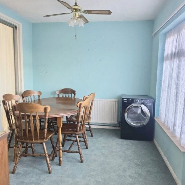 Upper Rainham Road, Hornchurch, RM12 4EY, Property for rent - Photo 1