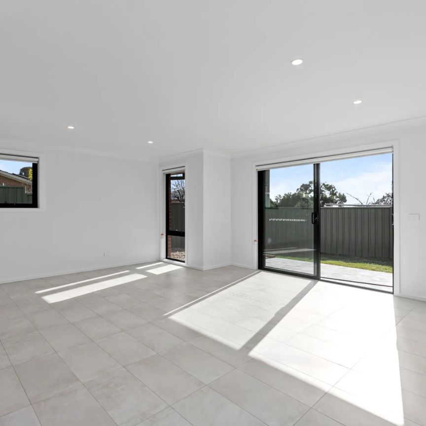 Modern 3-Bedroom Home in a Quiet Theodore Location - Photo 1