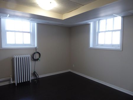 For Lease - 70 Mill Street Unit# 10, Halton Hills, Ontario - Photo 4