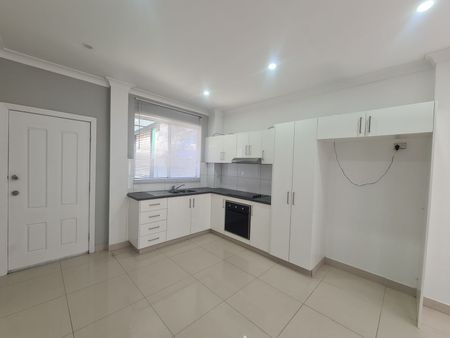 10A Collinsville Place, 2168, Miller Nsw - Photo 2