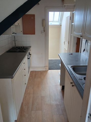 1 Bed Flat, Stoughton Road, LE2 - Photo 5