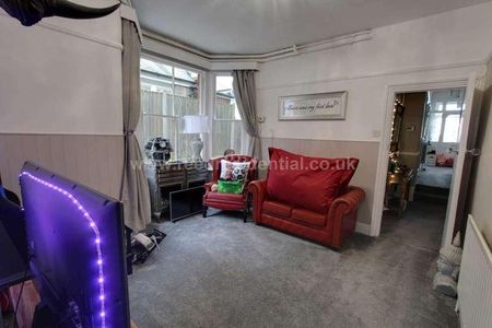 Chalkwell Esplanade, Westcliff On Sea, SS0 - Photo 3
