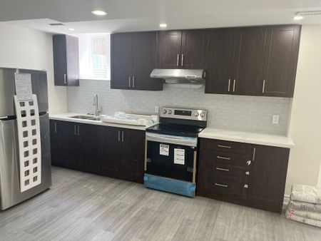 For Lease - 58 Barnfield Crescent Unit# Bsmt, Ajax, Ontario - Photo 3
